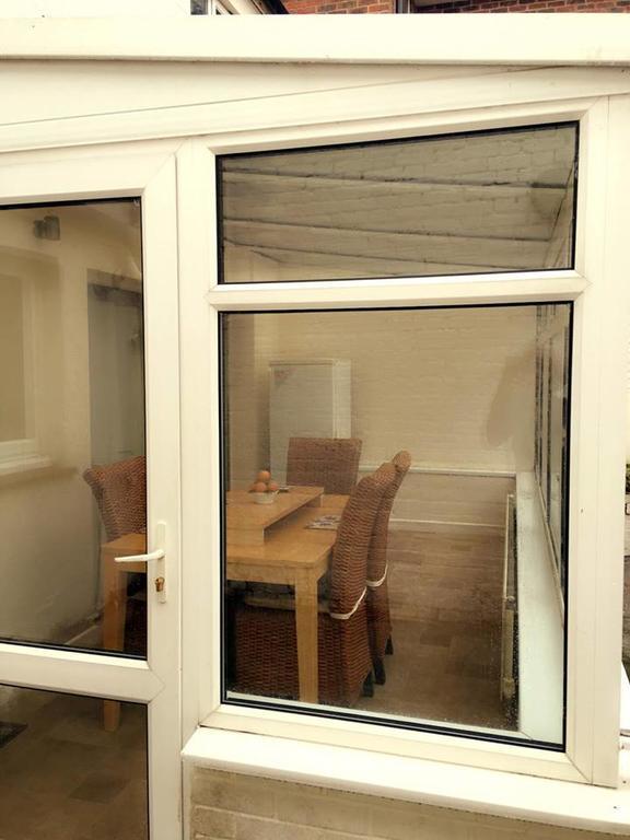 Sweet Guest House Chatham Chatham (Kent) Esterno foto