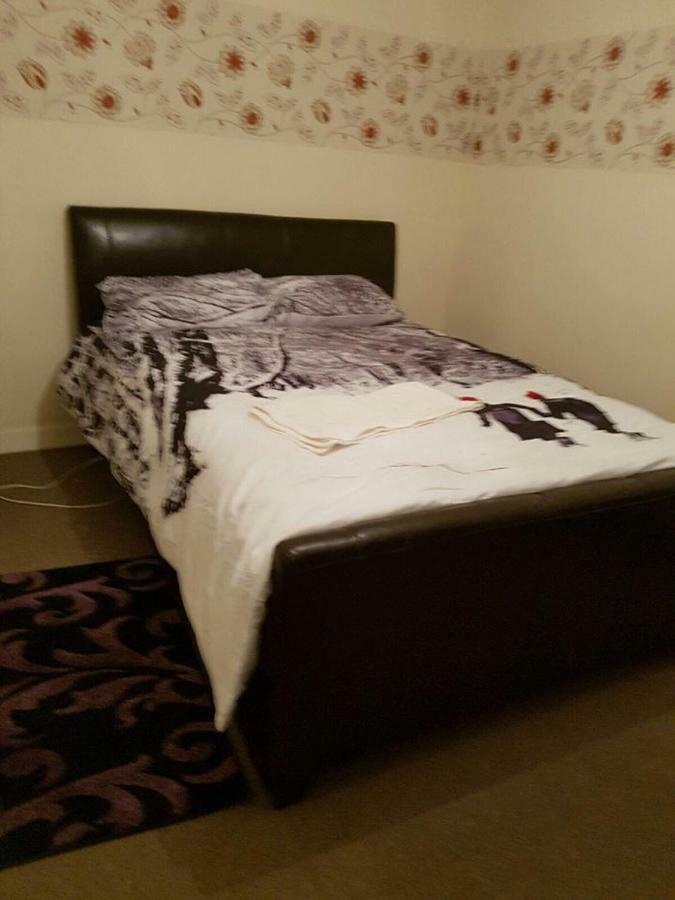Sweet Guest House Chatham Chatham (Kent) Esterno foto