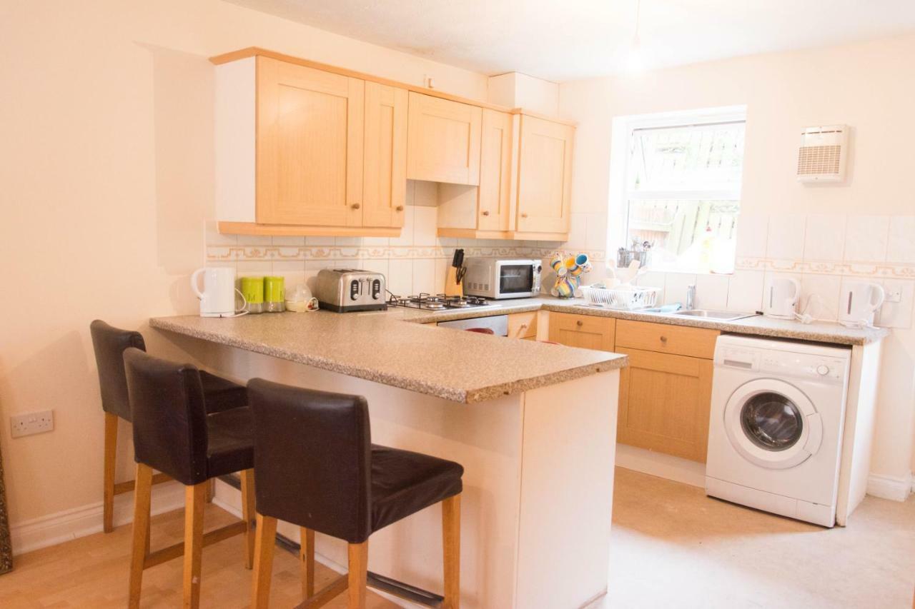 Sweet Guest House Chatham Chatham (Kent) Esterno foto